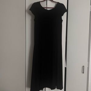 Nina Leonard Maxi Black Dress S